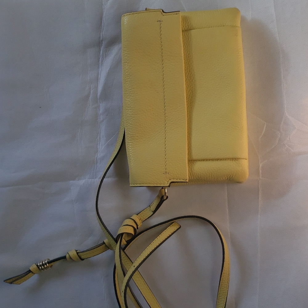 Cute crossbody EUC